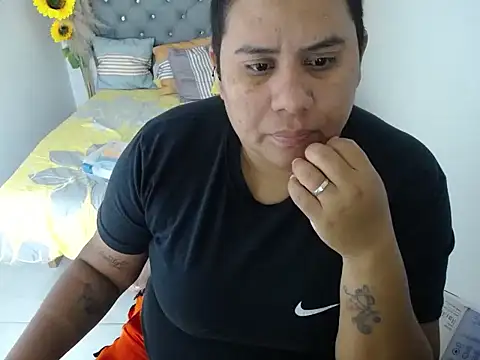 hotlesby valery online show from 10, 3, 2026