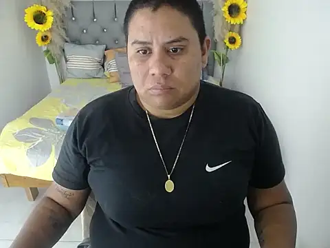 hotlesby valery online show from 3, 3, 2026