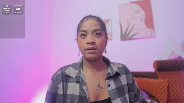 Snapshot of camilafoox7 chatting on 3, 11, 2025 camilafoox7 online show from 3, 11, 2025