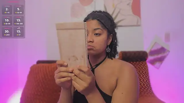 Snapshot of camilafoox7 chatting on 10, 11, 2025 camilafoox7 online show from 10, 11, 2025