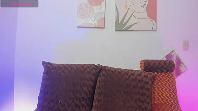 Snapshot of camilafoox7 chatting on 23, 11, 2025 camilafoox7 online show from 23, 11, 2025