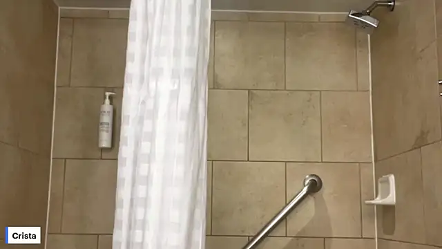 cristasworldxoxo online show from 3, 10, 2025