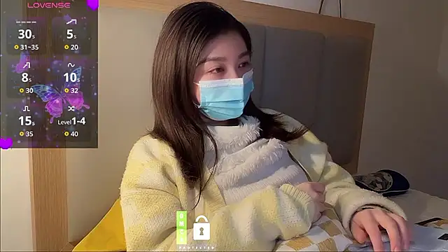 Snapshot of fioralba chatting on 7, 1, 2026 fioralba online show from 7, 1, 2026