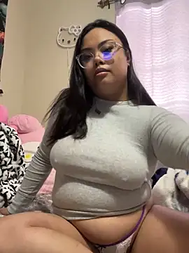 kiaradanielaxx online show from 4, 12, 2025