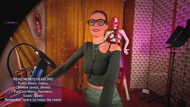 Giantess Eva online show from 24, 4, 2026