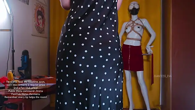 Giantess Eva online show from 27, 10, 2025