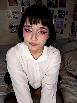 lucianasama online show from 27, 9, 2025