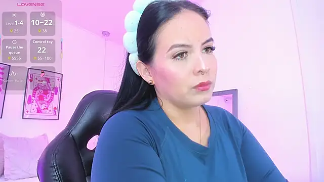 Snapshot of camiladuke7 chatting on 15, 6, 2026 camiladuke7 online show from 15, 6, 2026