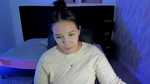 camiladuke7 online show from 1, 10, 2025