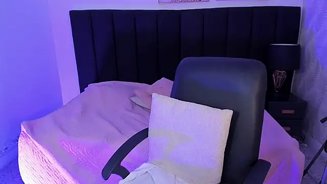 camiladuke7 online show from 21, 10, 2025