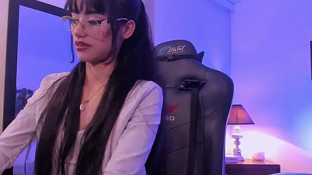 Rouse Monroe online show from 6, 11, 2025