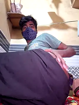 Snapshot of kkshan0923 chatting on 17, 12, 2025 kkshan0923 online show from 17, 12, 2025