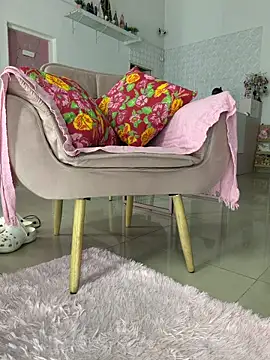Snapshot of Valeriacris chatting on 9, 5, 2026 Valeriacris online show from 9, 5, 2026