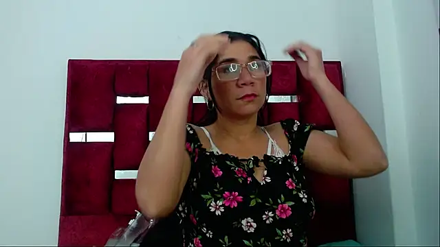 PamelaCruzThxl online show from 2, 10, 2025