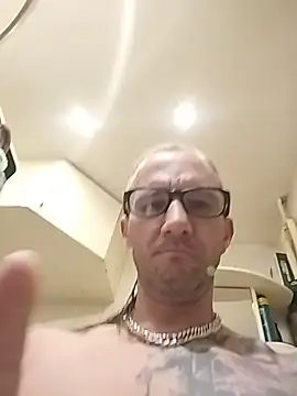 Sexi833 online show from 24, 7, 2026