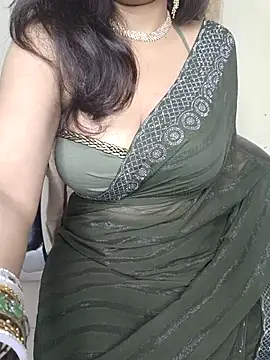 Hey Jully online show from 27, 10, 2025