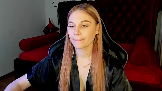 AriaWell online show from 10, 11, 2025