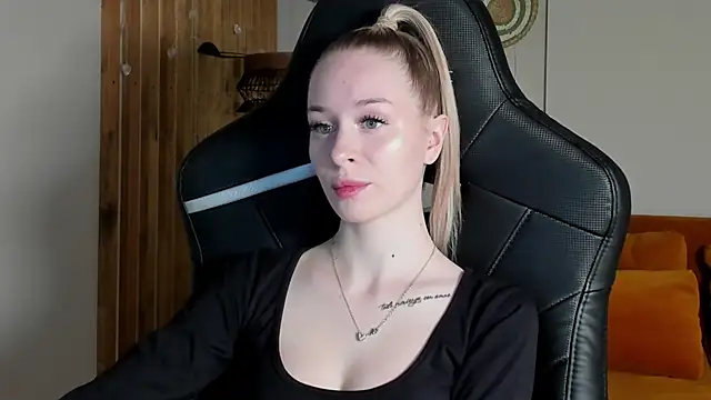 MiaGraces online show from 9, 1, 2026