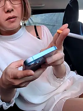 takusaki223 online show from 13, 4, 2026