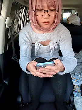 takusaki223 online show from 23, 11, 2025