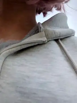 takusaki223 online show from 13, 2, 2026