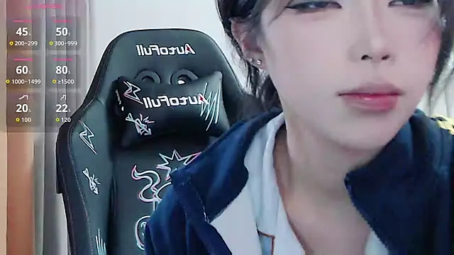 Puppy-12 online show from 19, 12, 2025