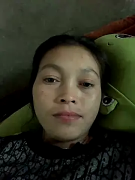 Halyy xx online show from 6, 10, 2025