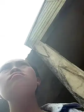 Halyy xx online show from 15, 10, 2025