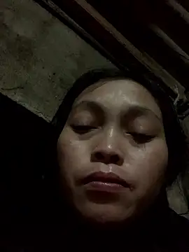 Halyy xx online show from 18, 1, 2026