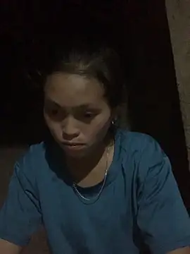 Halyy xx online show from 29, 9, 2025