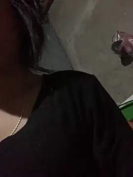 Halyy xx online show from 17, 2, 2026