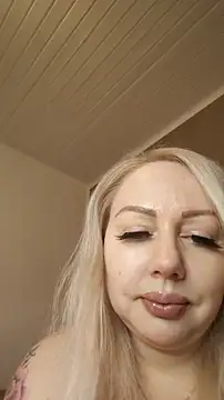 MarinaMargo online show from 3, 12, 2025