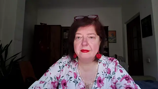 Snapshot of Violet_Pulse chatting on 20, 6, 2026 Violet Pulse online show from 20, 6, 2026
