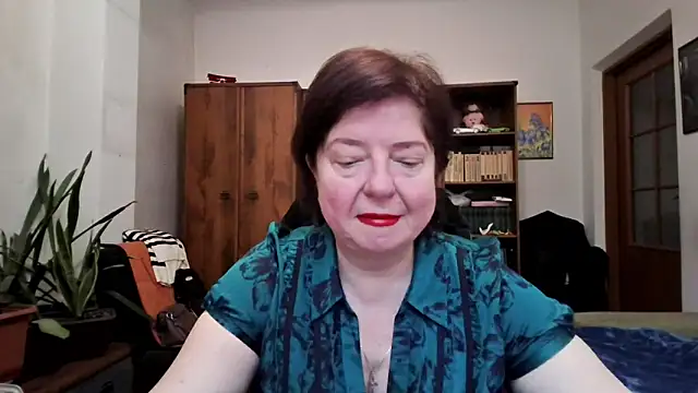 Snapshot of Violet_Pulse chatting on 17, 2, 2026 Violet Pulse online show from 17, 2, 2026