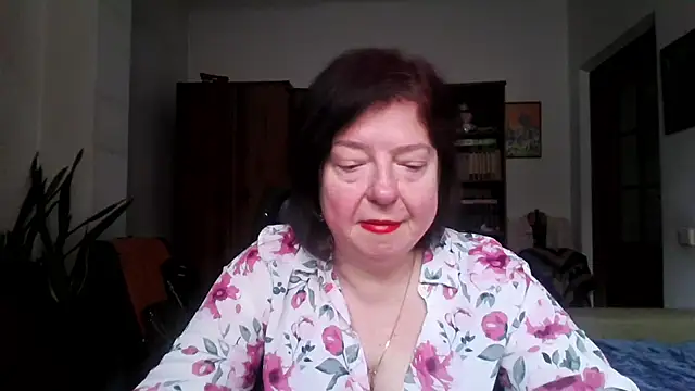 Violet Pulse online show from 2, 4, 2026