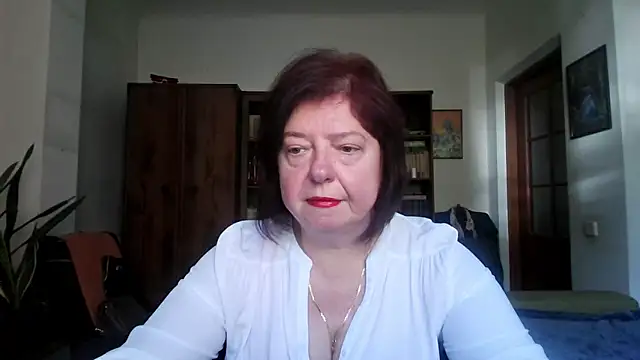 Violet Pulse online show from 7, 5, 2026