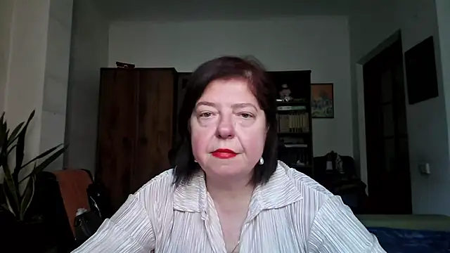 Violet Pulse online show from 7, 4, 2026