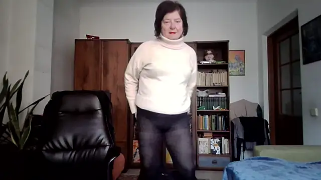 Snapshot of Violet_Pulse chatting on 19, 2, 2026 Violet Pulse online show from 19, 2, 2026