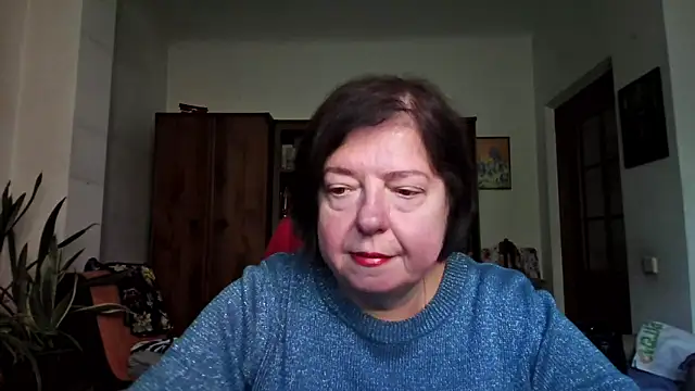 Violet Pulse online show from 2, 10, 2025