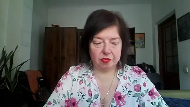 Snapshot of Violet_Pulse chatting on 23, 2, 2026 Violet Pulse online show from 23, 2, 2026