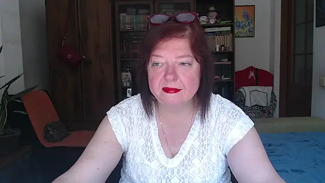 Snapshot of Violet_Pulse chatting on 29, 6, 2026 Violet Pulse online show from 29, 6, 2026