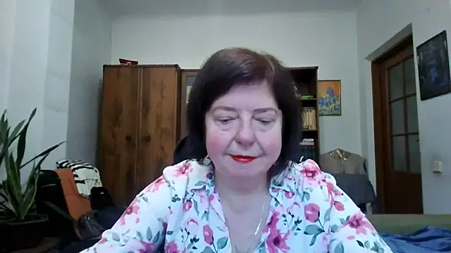 Snapshot of Violet_Pulse chatting on 14, 2, 2026 Violet Pulse online show from 14, 2, 2026