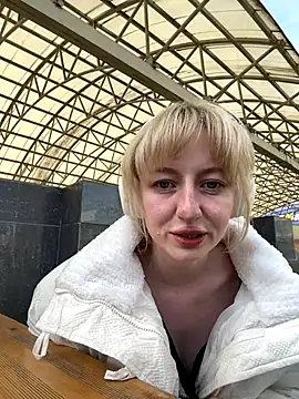 RonnieKiss online show from 2, 10, 2025