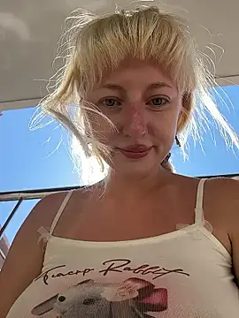 RonnieKiss online show from 9, 1, 2026