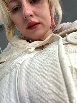 RonnieKiss online show from 5, 10, 2025