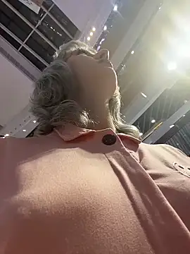 RonnieKiss online show from 22, 3, 2026