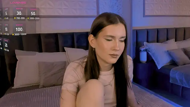 babyy gloria online show from 9, 11, 2025