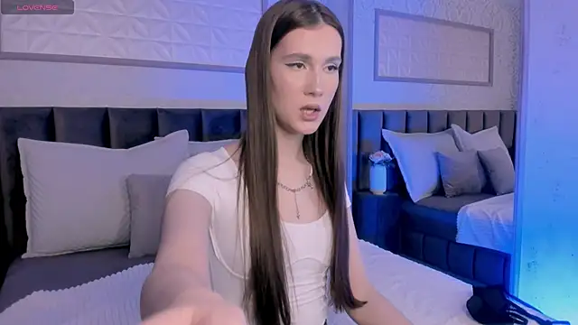 babyy gloria online show from 12, 11, 2025