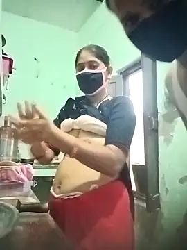 Cute-Charvii online show from 17, 3, 2026