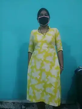 Cute-Charvii online show from 3, 12, 2025